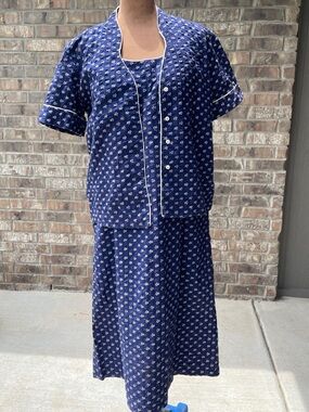 Navy Floral Traveling Dress with Matching Short-Sleeve Jacket